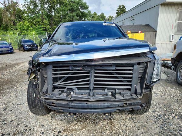 2017 CADILLAC ESCALADE