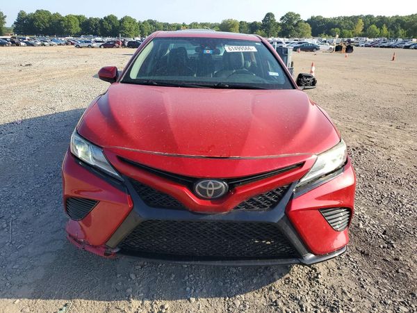 2019 TOYOTA CAMRY