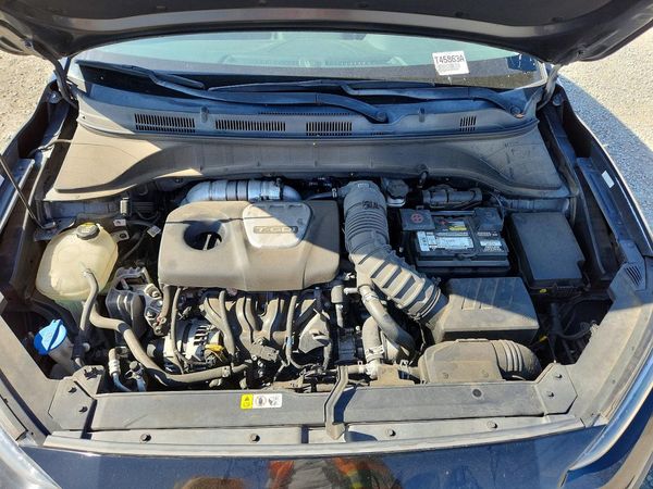 2019 HYUNDAI KONA Limited — Engine bay