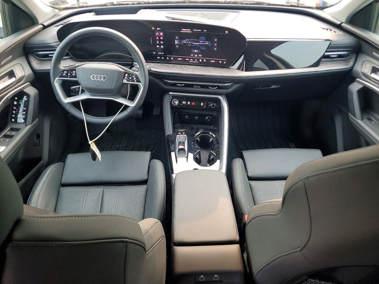 2025 AUDI Q5 quattro Premium Plus