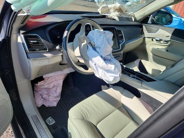 2024 VOLVO XC90 Plus Bright — CKPT