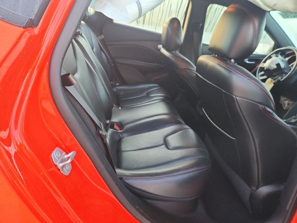 2016 DODGE DART