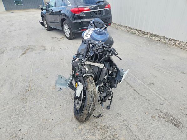 2026 KAWASAKI ZX636