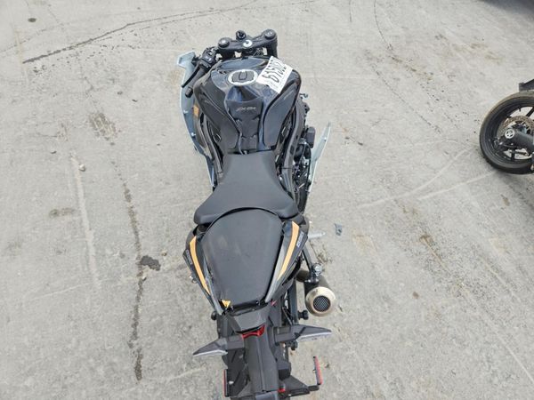 2026 KAWASAKI ZX636