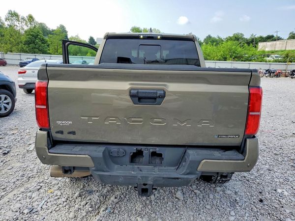 2024 TOYOTA TACOMA