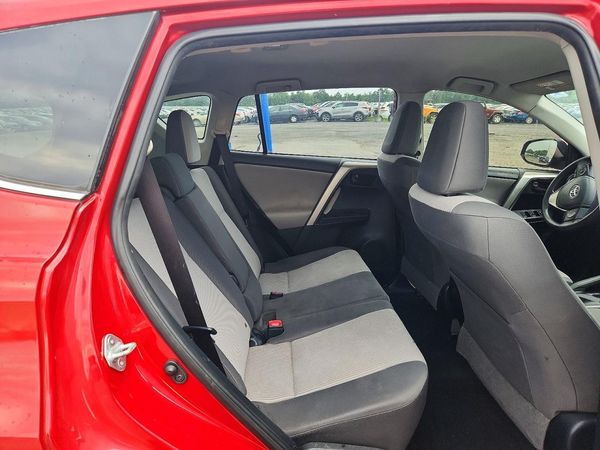 2015 TOYOTA RAV4 LE (X Grade)