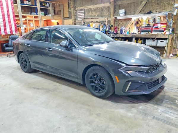 2026 KIA K5 LXS