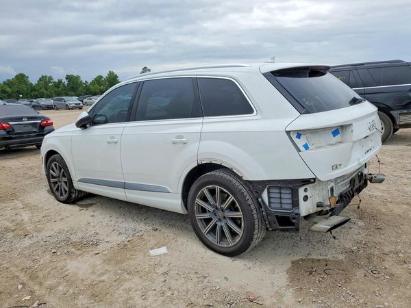 2018 AUDI Q7 quattro Premium Plus
