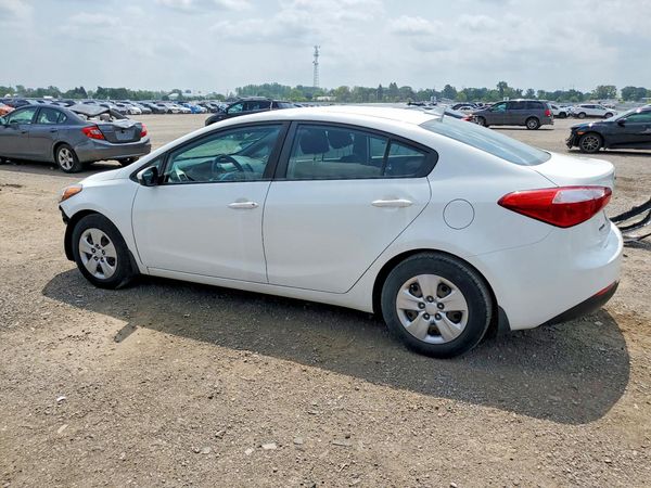 2016 KIA FORTE GL (Middle-Low Grade)