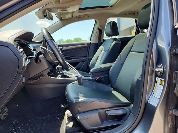2019 VOLKSWAGEN JETTA SEL