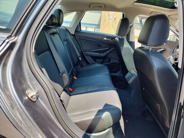 2019 VOLKSWAGEN JETTA SEL