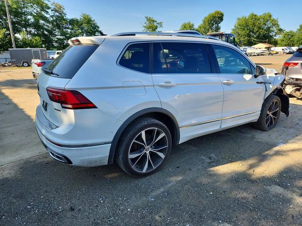 2022 VOLKSWAGEN TIGUAN