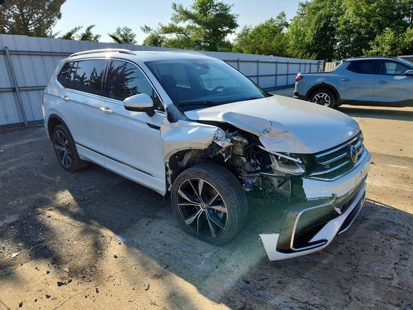 2022 VOLKSWAGEN TIGUAN