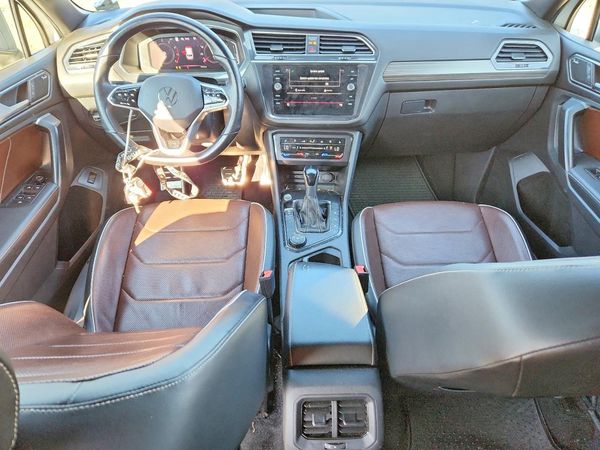 2022 VOLKSWAGEN TIGUAN