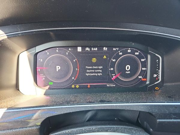 2022 VOLKSWAGEN TIGUAN