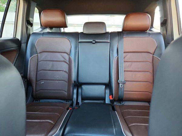 2022 VOLKSWAGEN TIGUAN