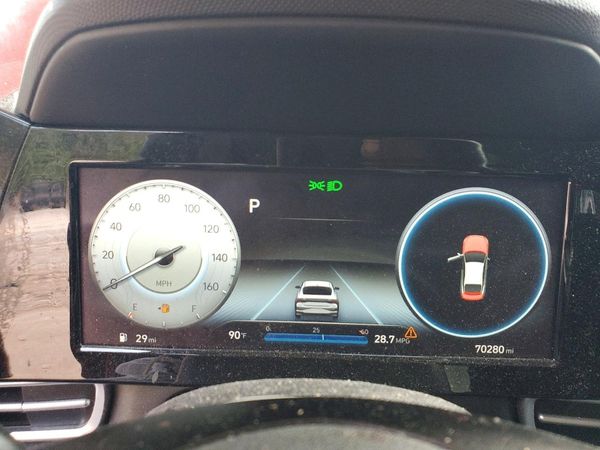 2022 HYUNDAI ELANTRA SEL w/ Convenience Pkg