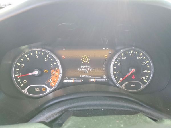 2015 JEEP RENEGADE LIMITED 4X2