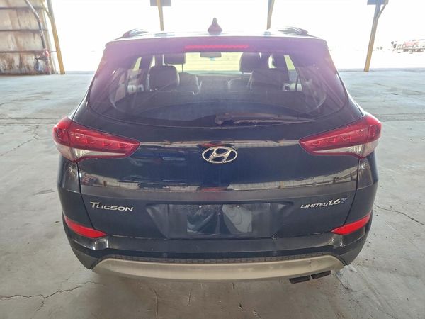 2017 HYUNDAI TUCSON