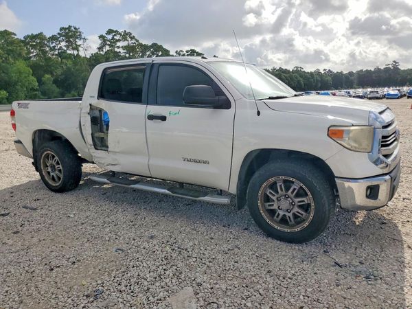 2016 TOYOTA TUNDRA SR5