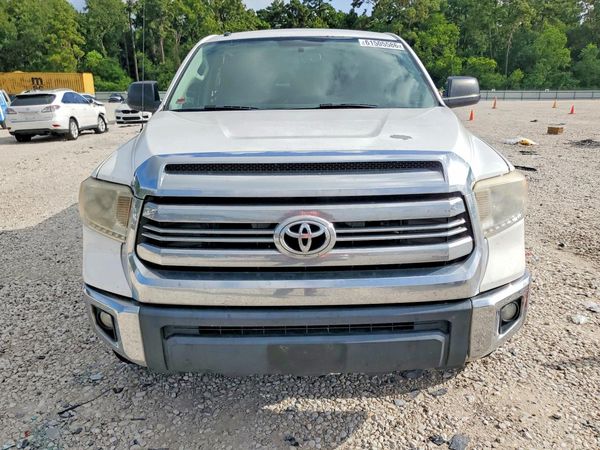 2016 TOYOTA TUNDRA SR5