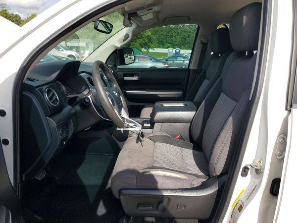 2016 TOYOTA TUNDRA SR5