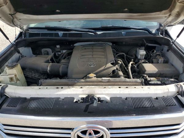 2016 TOYOTA TUNDRA SR5