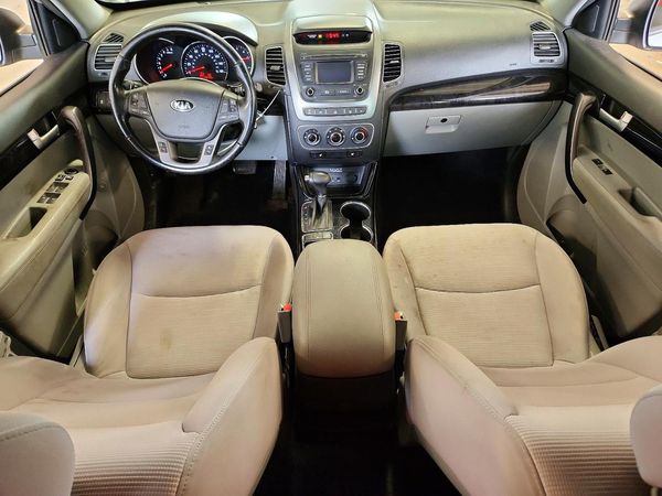 2015 KIA SORENTO GL