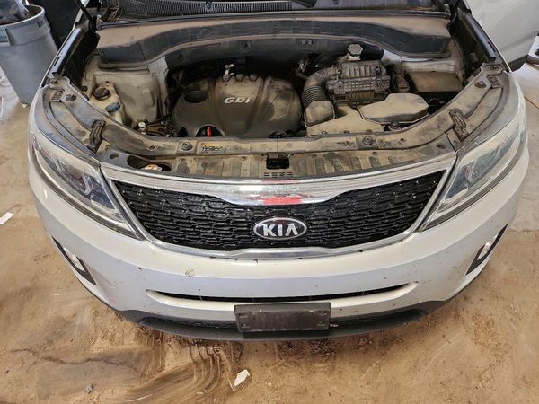 2015 KIA SORENTO GL