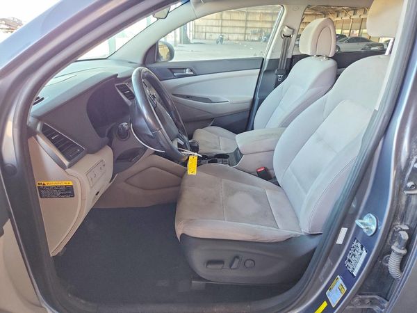 2017 HYUNDAI TUCSON