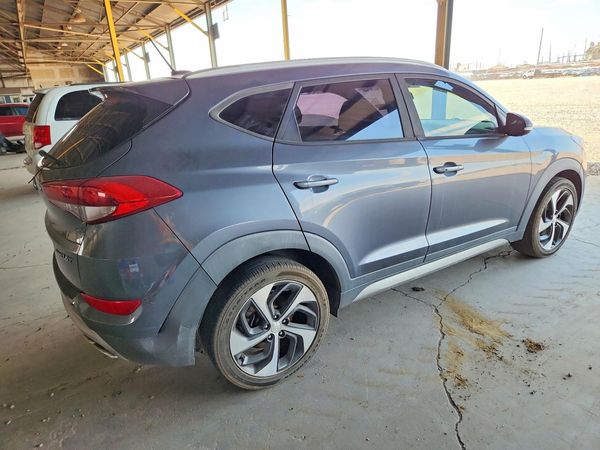 2017 HYUNDAI TUCSON