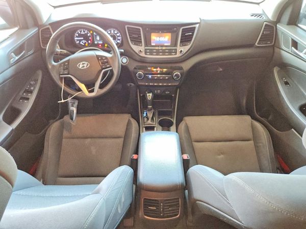 2017 HYUNDAI TUCSON