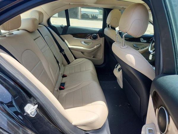 2015 MERCEDES-BENZ C Base