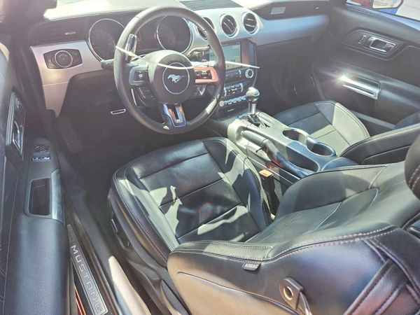 2017 FORD MUSTANG I4 Coupe
