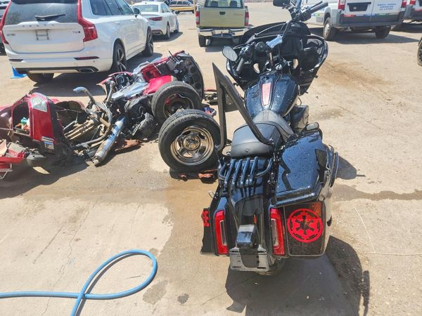 2025 HARLEY-DAVIDSON FL