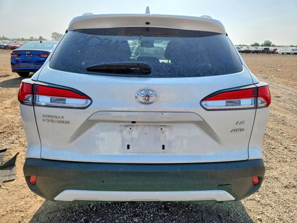 2024 TOYOTA COROLLA CROSS