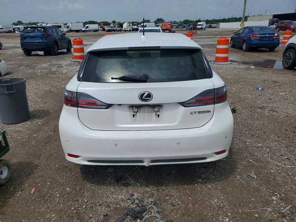 2013 LEXUS CT 200h