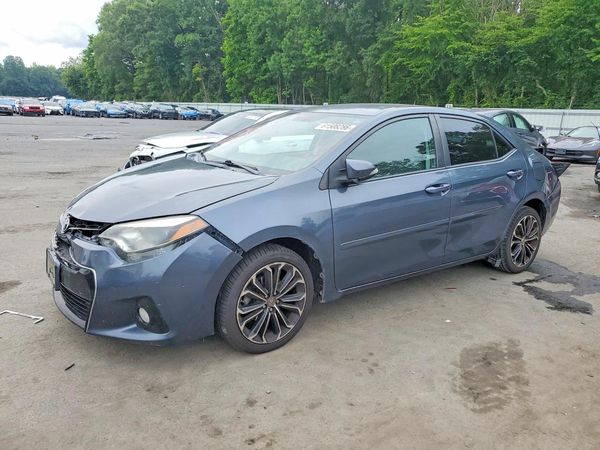 2015 TOYOTA COROLLA