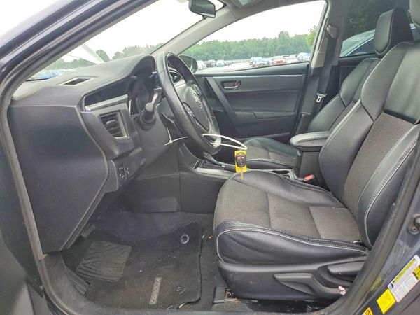 2015 TOYOTA COROLLA