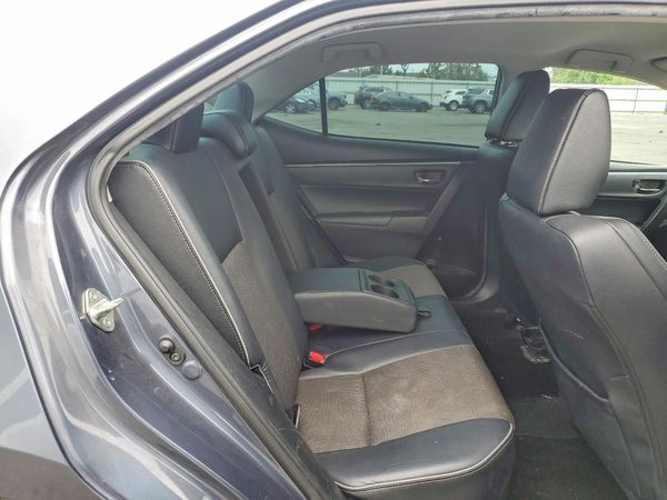 2015 TOYOTA COROLLA