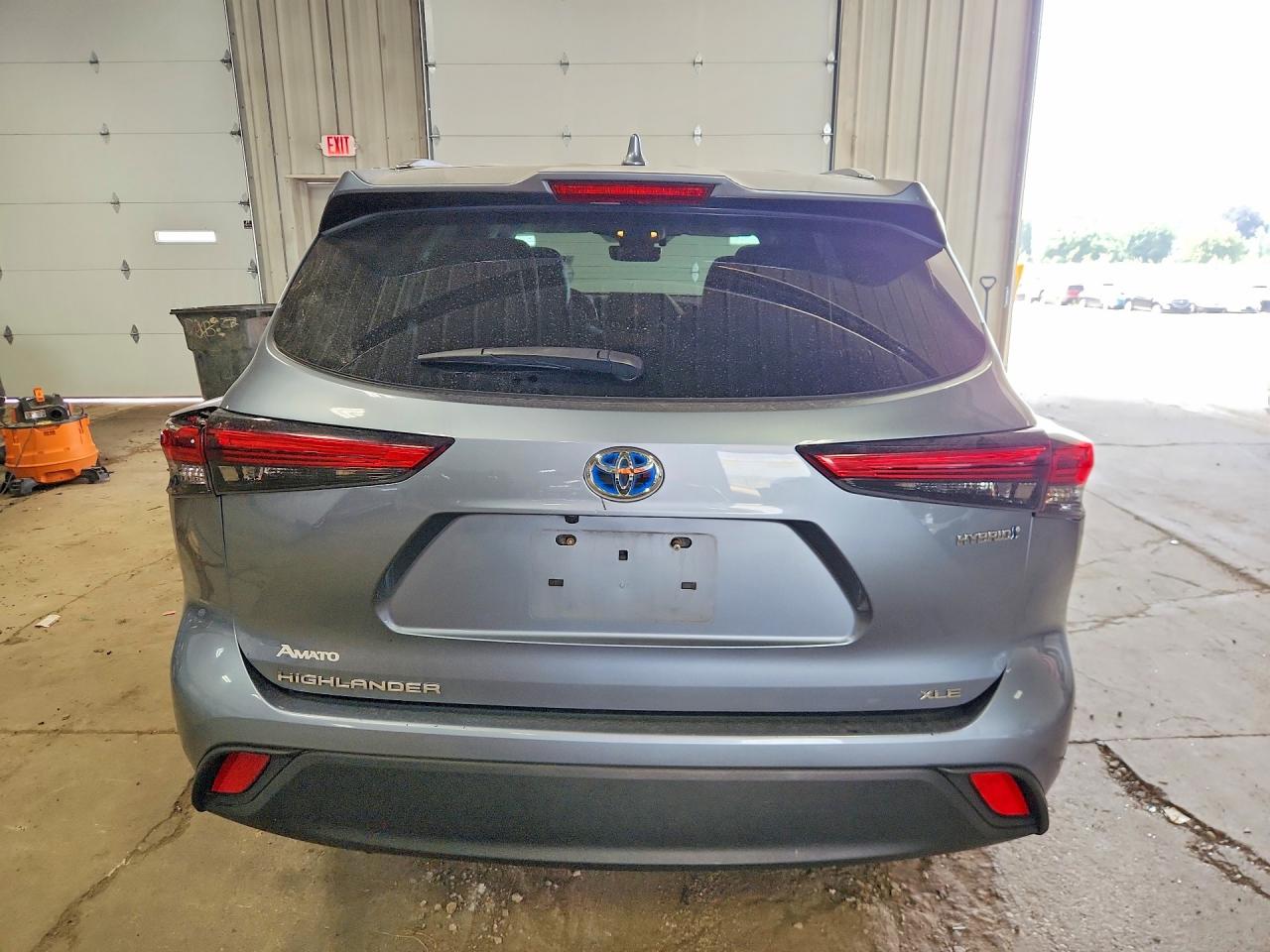 2021 TOYOTA HIGHLANDER XLE
