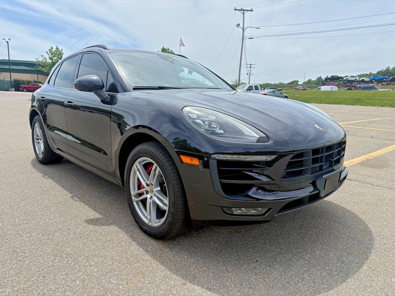 2017 PORSCHE MACAN