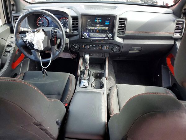 2024 NISSAN FRONTIER