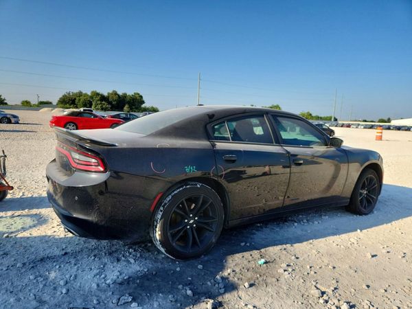 2018 DODGE CHARGER SXT
