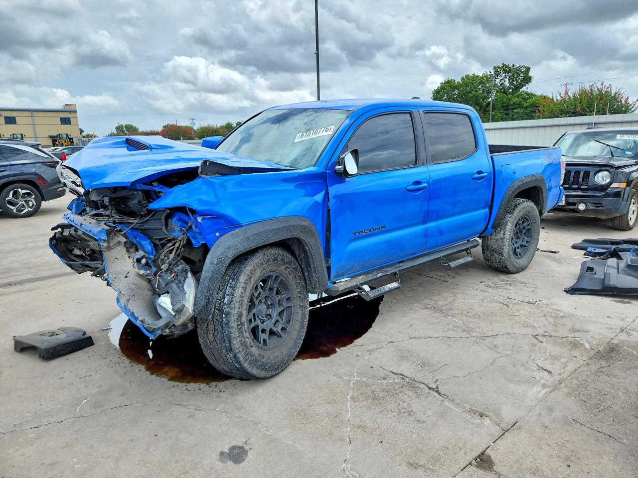2020 TOYOTA TACOMA SR5