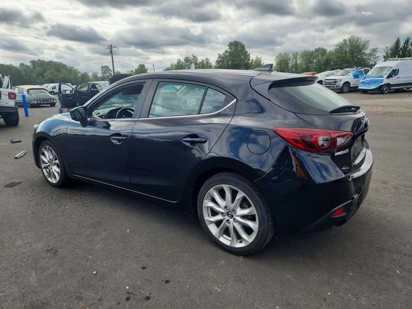 2016 MAZDA 3