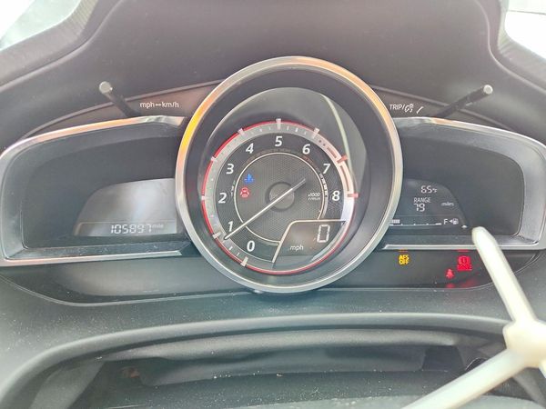 2016 MAZDA 3