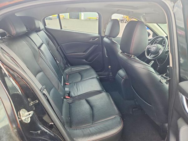 2016 MAZDA 3