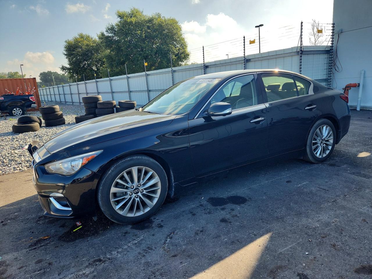 2021 INFINITI Q50 LUXE