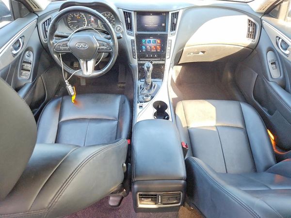 2021 INFINITI Q50 LUXE